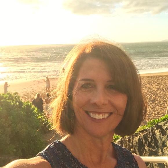 Meet your Posher, Karyn - Picture 1 of 1